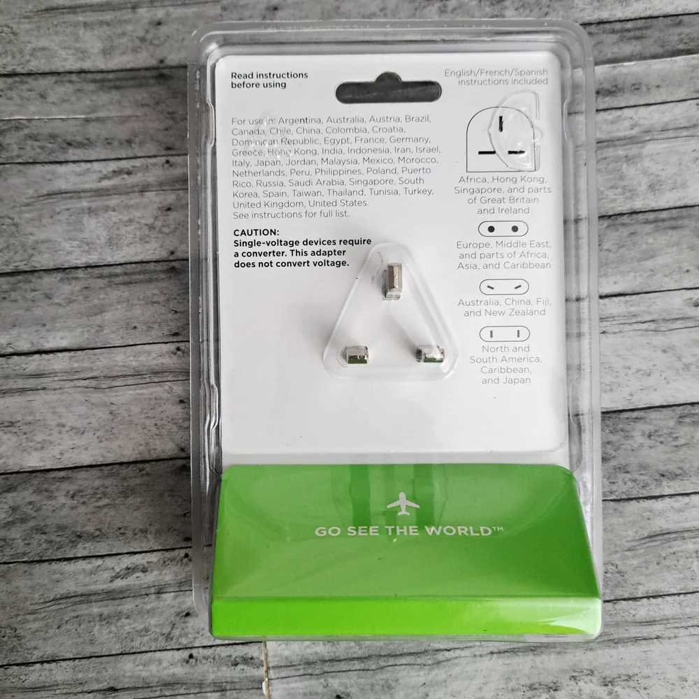 Travel Smart Conair Universal Travel Adapter Plug Set - White